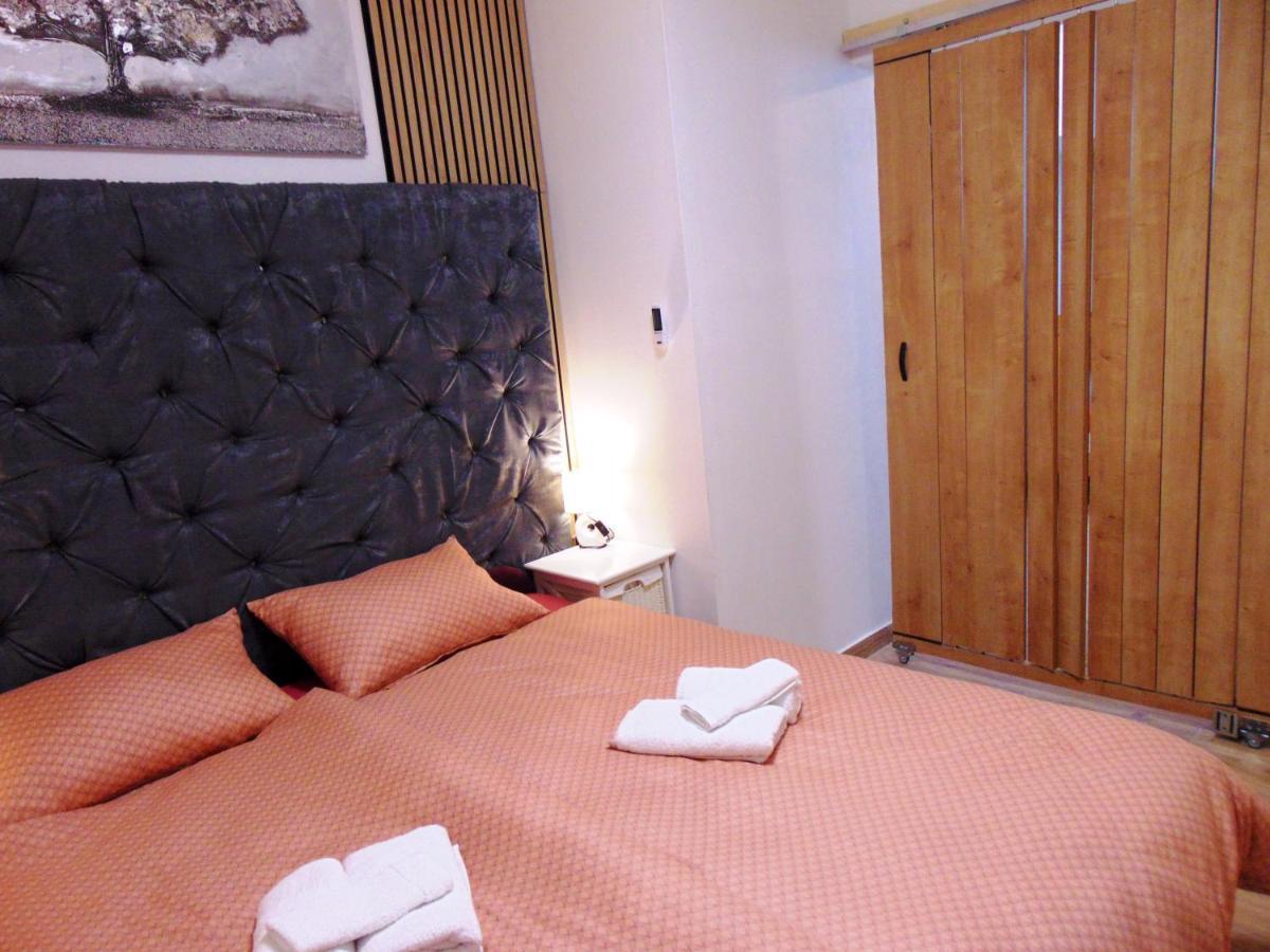 Apartment Rustica Zadar With Exclusive Use Of The Pool-Ground Floor エクステリア 写真